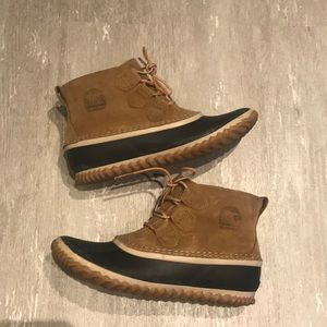 Sorel ‘Out N About’ Leather Waterproof Boots